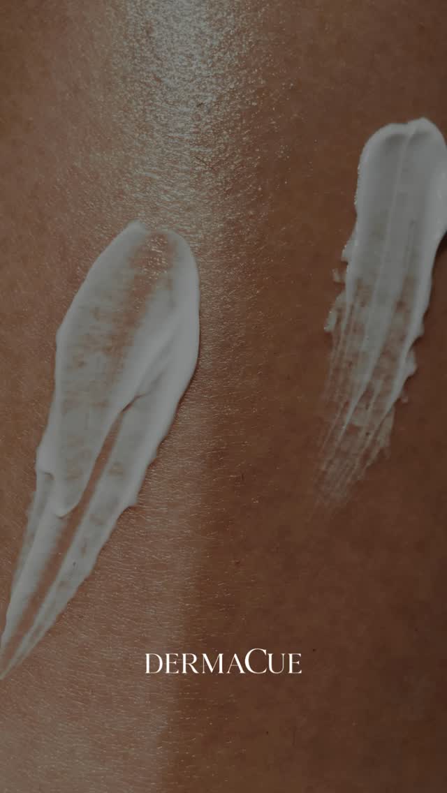 💧 La clave de una piel sana empieza por la hidratación

La hidratación no es solo una cuestión estética.
Es el pilar que mantiene la piel protegida, equilibrada y funcional.

Cuando la piel está bien hidratada:
✔️ Refuerza su barrera natural
✔️ Mantiene su elasticidad y luminosidad
✔️ Se defiende mejor frente a agresiones externas
✔️ Envejece de forma más saludable

Pero no toda hidratación es igual. La clave está en elegir fórmulas desarrolladas con criterio médico y adaptadas a cada tipo de piel.

En DERMACUE, cuidamos la hidratación desde la dermatología médica, ética y estética, siempre de la mano de MÉDICOS DERMATÓLOGOS.

Porque hidratar tu piel es cuidar tu salud cutánea.

#Dermacue #HidrataciónDeLaPiel #PielSana #CuidadoDermatológico #MédicosDermatólogos DermatologíaMédica SkincareConCiencia BarreraCutánea